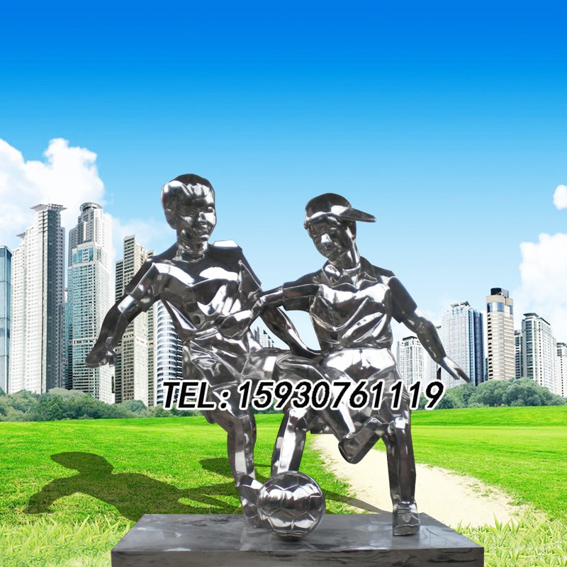 不銹鋼踢足球運動員人物雕塑體育項目不銹鋼抽象人物校園雕塑